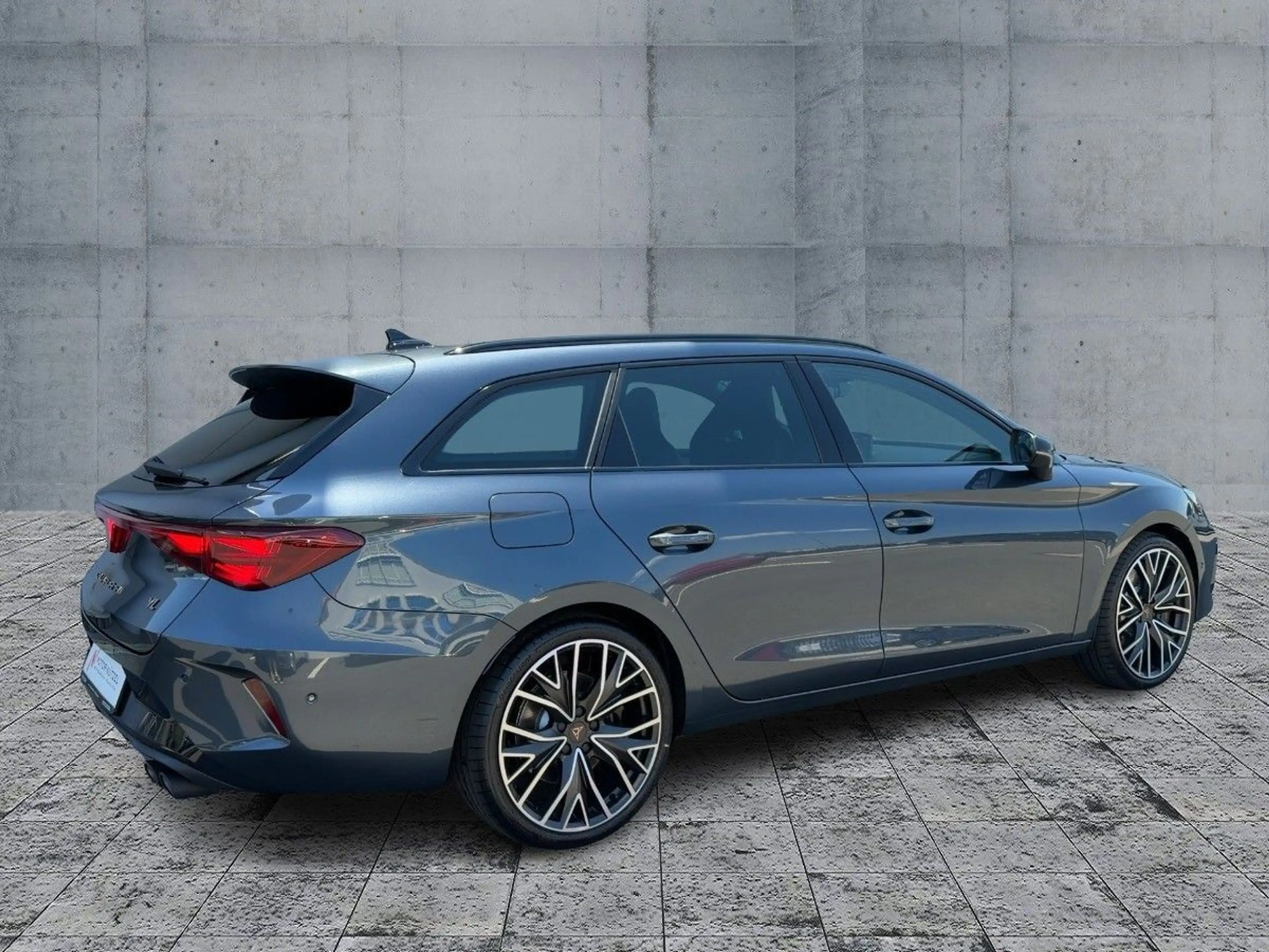 CUPRA Leon Sportstourer VZ 2.0 TSI  4Drive — photo 6