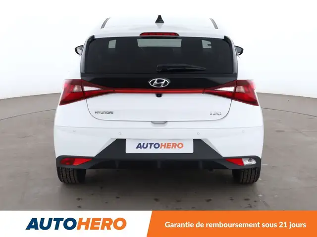 Hyundai i20 view 5