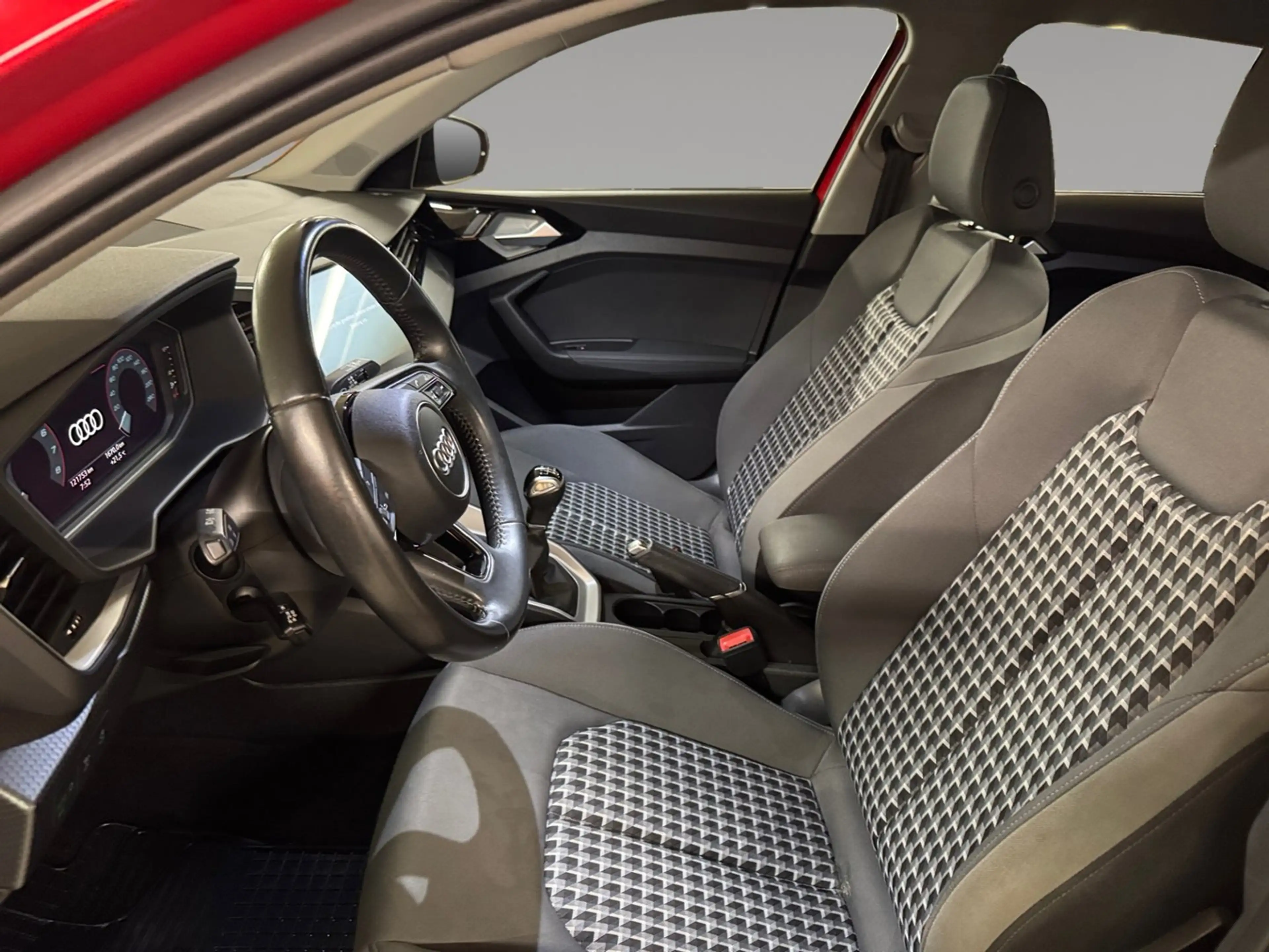 Audi A1 30 TFSI S line exterieur — photo 14