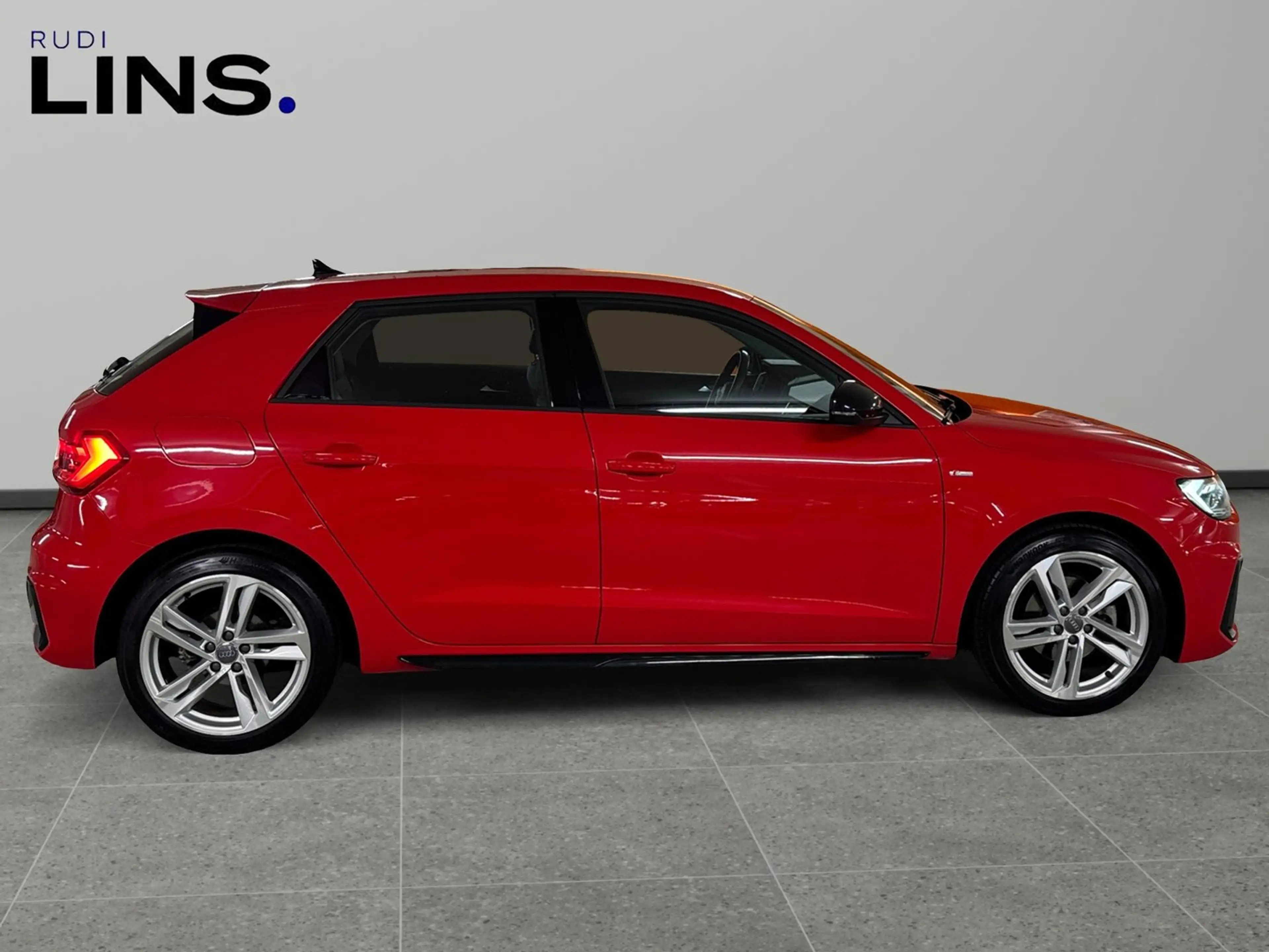 Audi A1 30 TFSI S line exterieur — photo 7