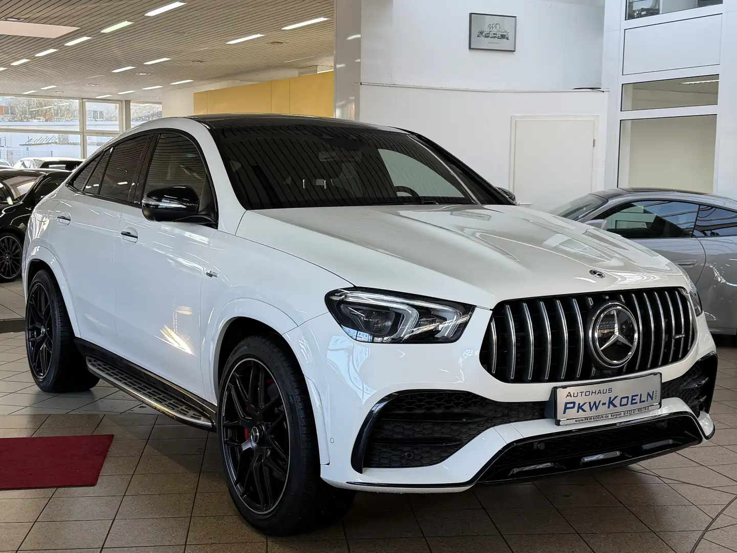Mercedes-Benz GLE 53 AMG 4M*PANO*NiGHT*DiSTRO*360°*LuFT*KEY GO Blanc - 2