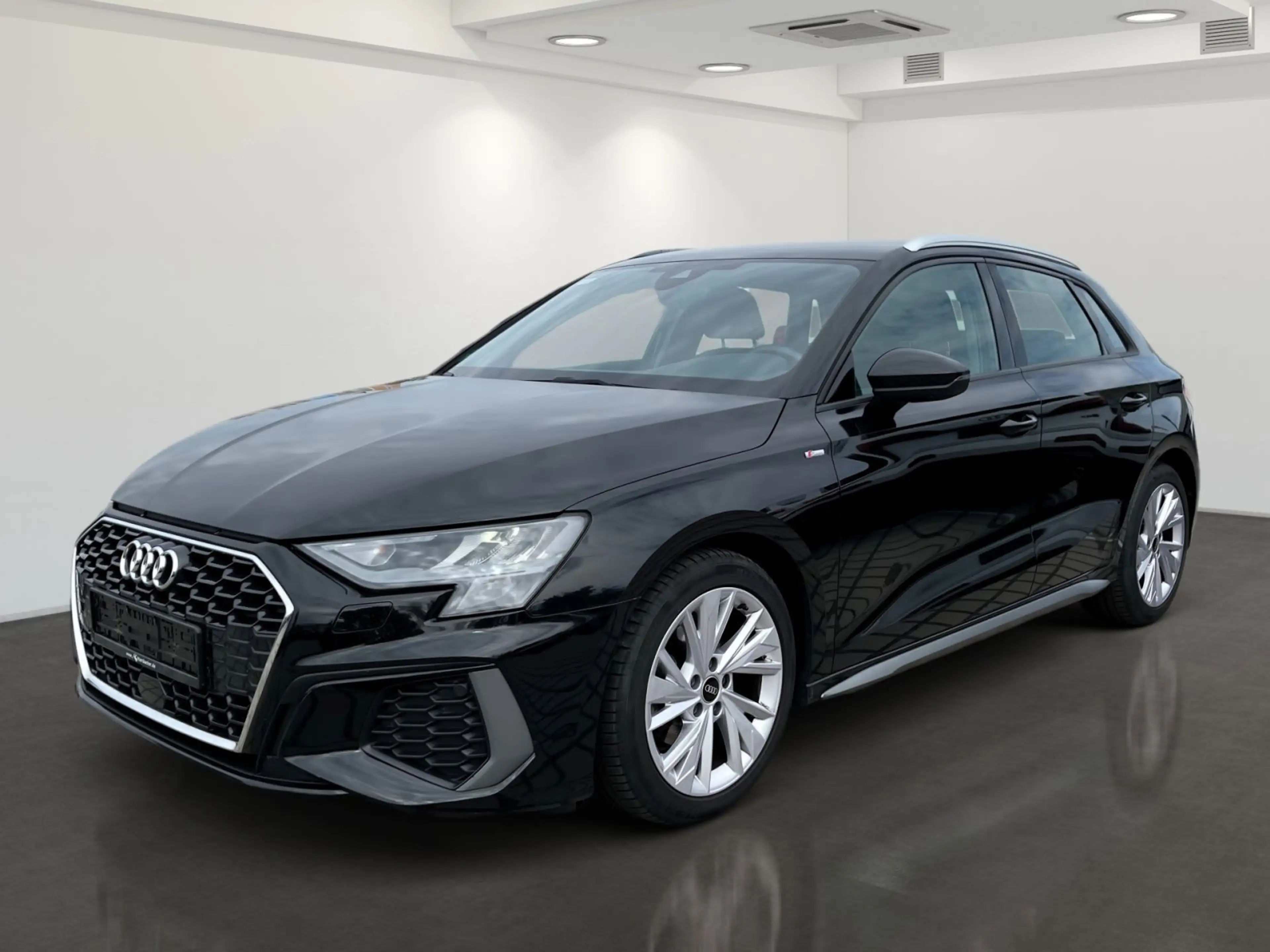 Audi A3 35 TFSI s-line RFK ACC SmartphoneIn — photo 2