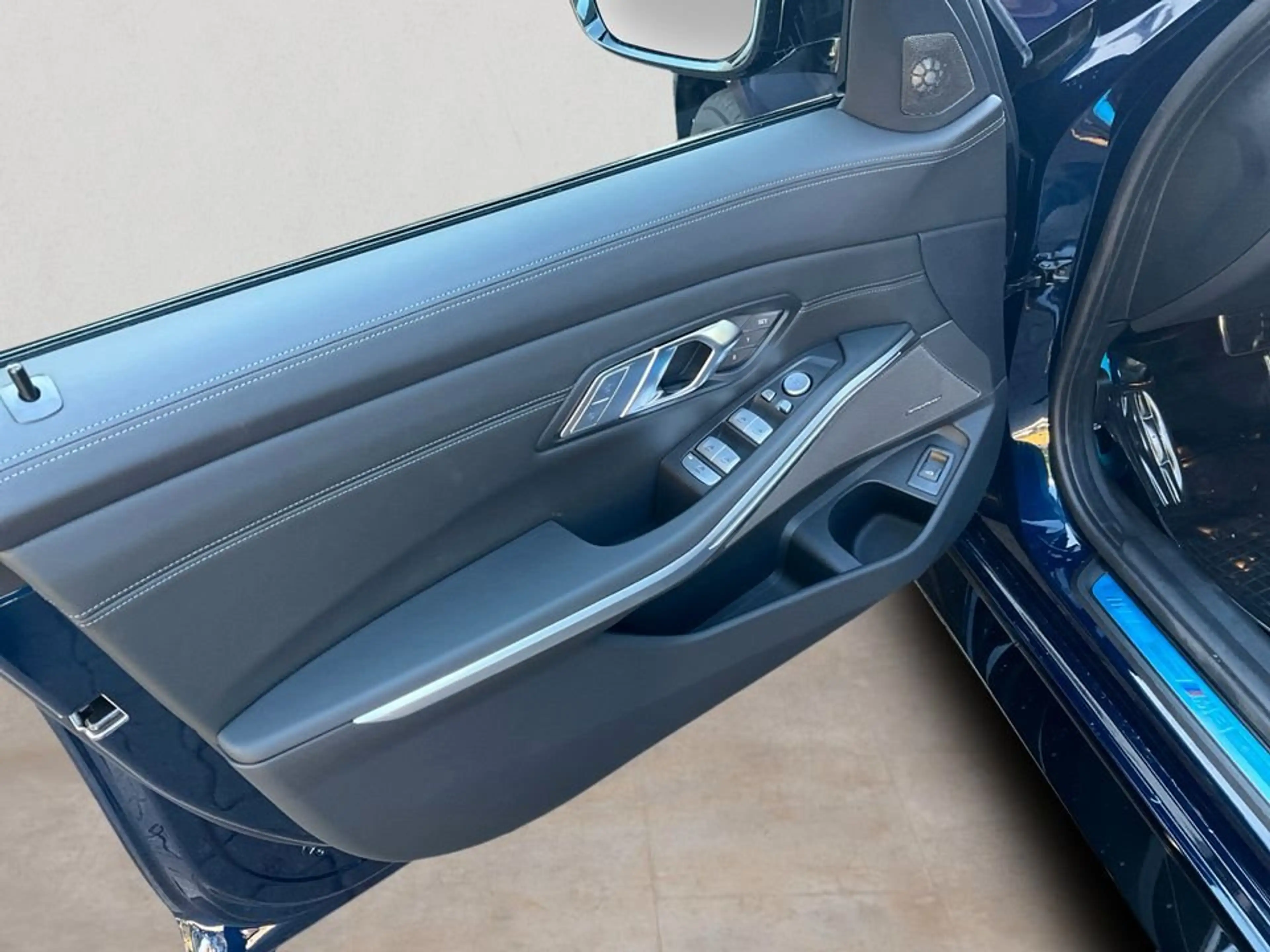 BMW M3 Competition M xDrive V-MAX Innovationspaket — photo 9