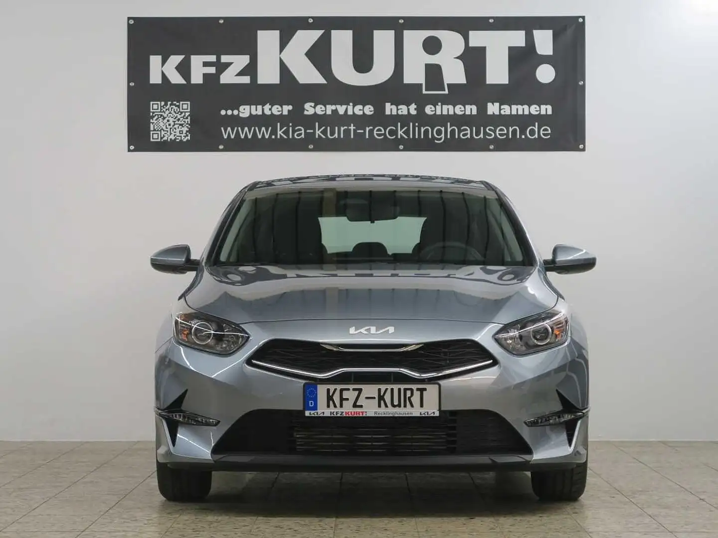 Kia Ceed / cee'd 1.5 T-GDI ISG DCT7 Vision! NAVI! Silber - 2