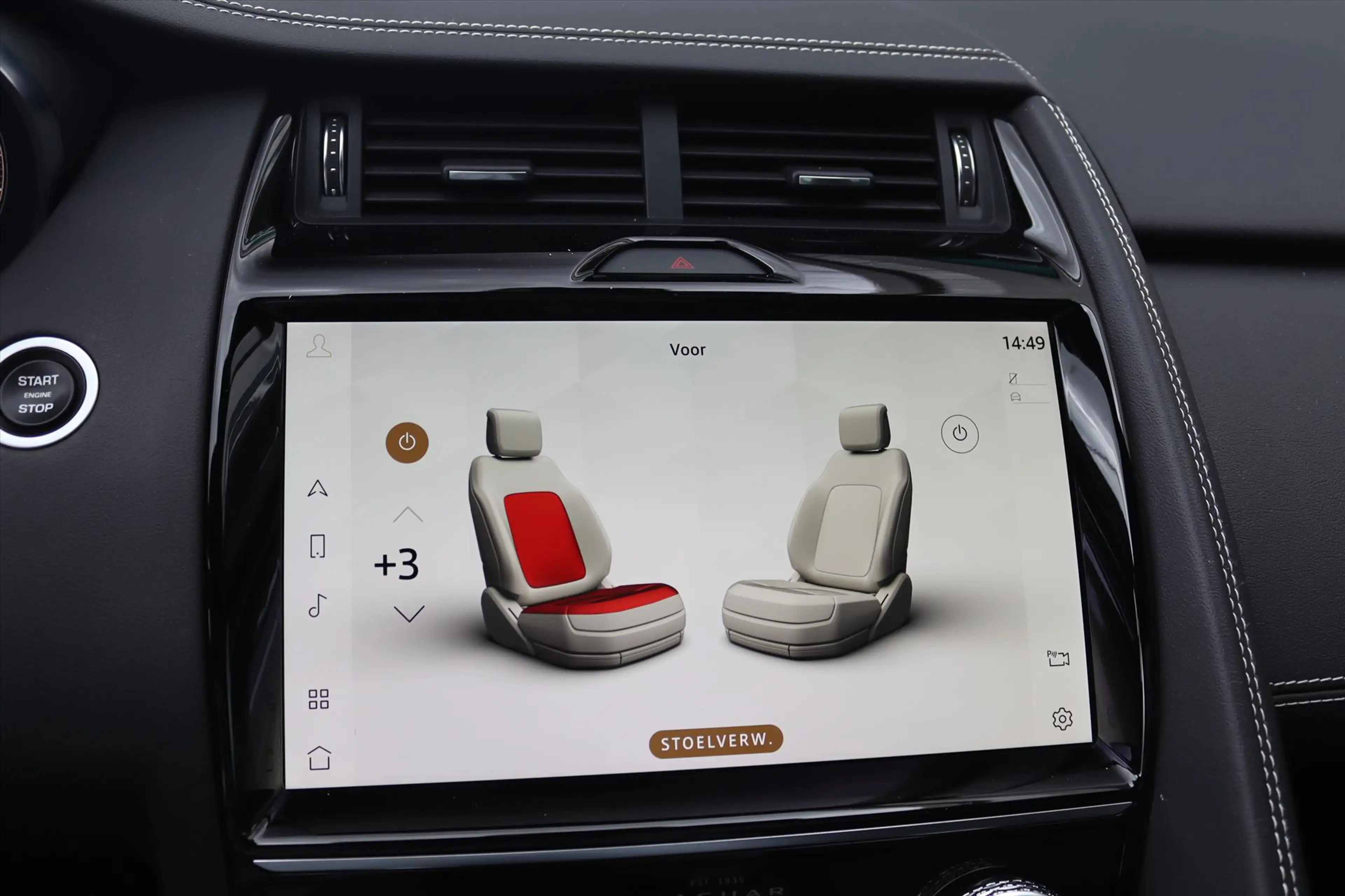 Jaguar E-Pace 1.5 P300e 309PK AWD R-DYNAMIC SE Panodak | HiFi | — photo 24