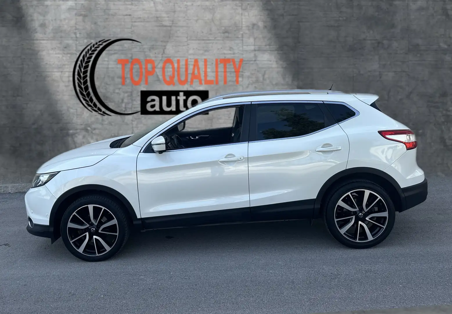 Nissan Qashqai 1.6dCi Tekna 4x2 XTronic Weiß - 2