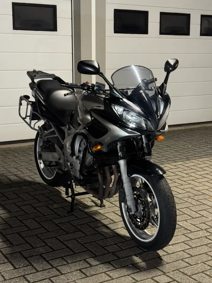 Yamaha FZ 6 S Tour met koffers Silber - 2