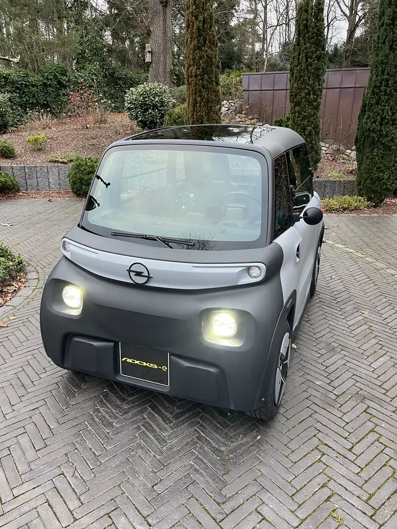 Opel Rocks-e Basic Grau - 1