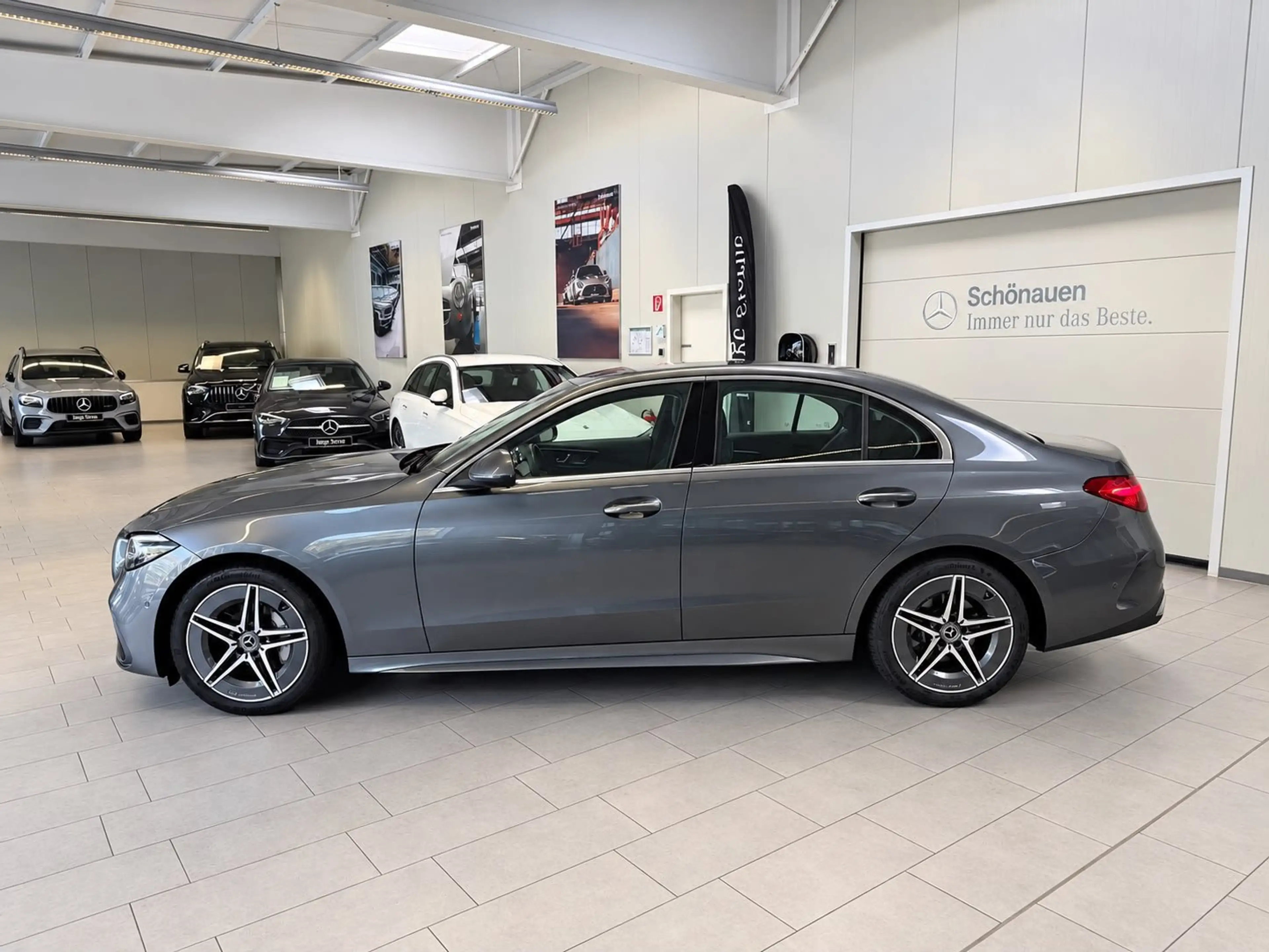 Mercedes-Benz C 220 d AMG MEMORY+KAMERA+LED+TOTW+CARPLAY+DAB — photo 4