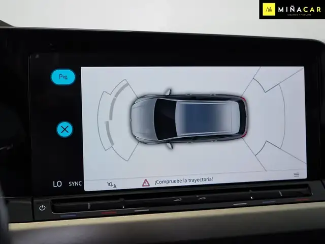Volkswagen Golf view 11