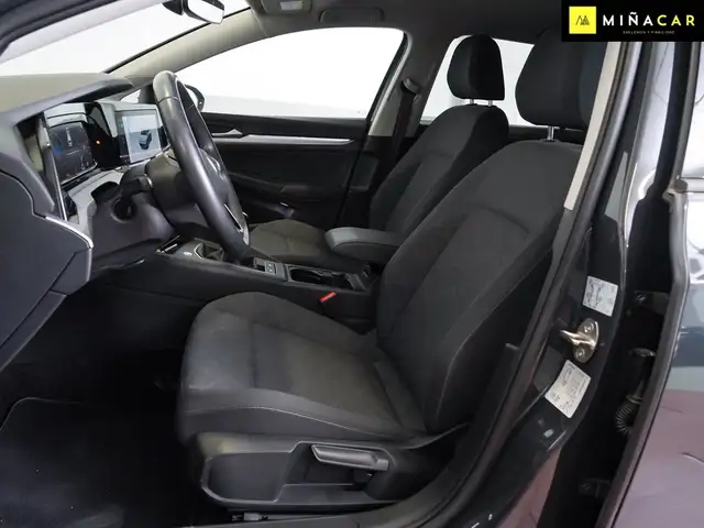 Volkswagen Golf view 6