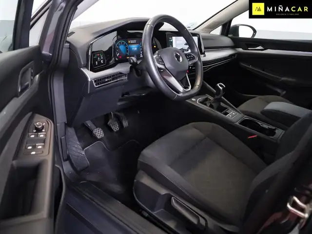 Volkswagen Golf view 13