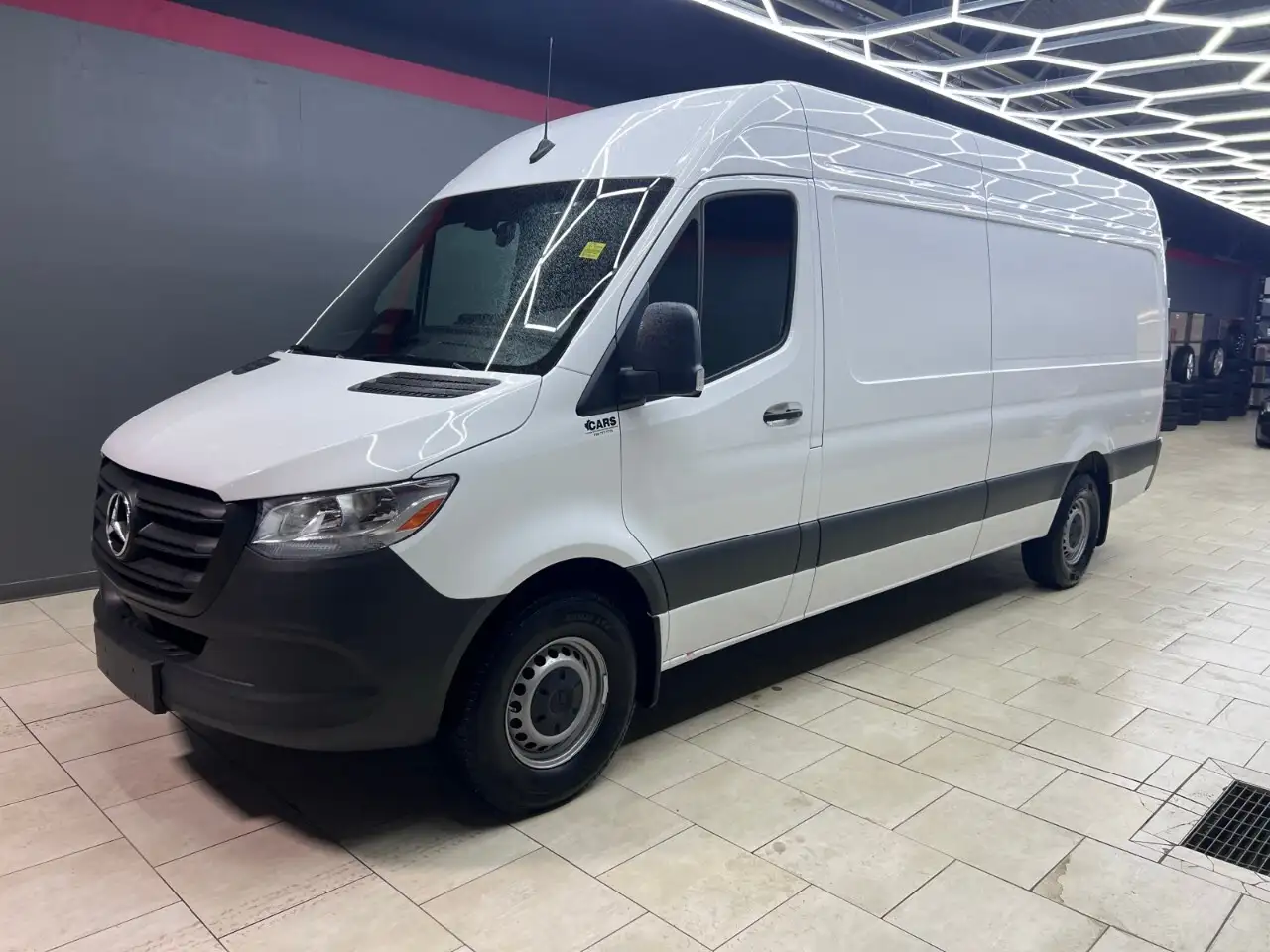 Mercedes-Benz Sprinter снимка Mercedes-Benz Sprinter