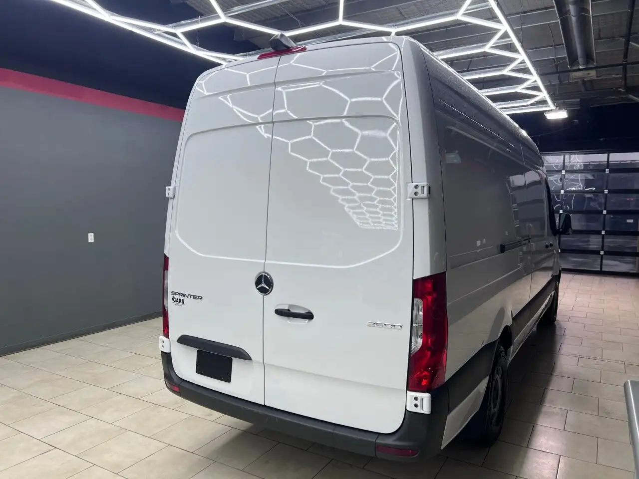 Mercedes-Benz Sprinter снимка Mercedes-Benz Sprinter