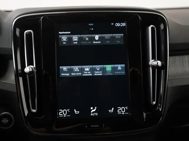Volvo XC40 view 20
