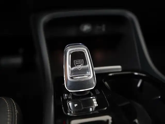 Volvo XC40 view 13