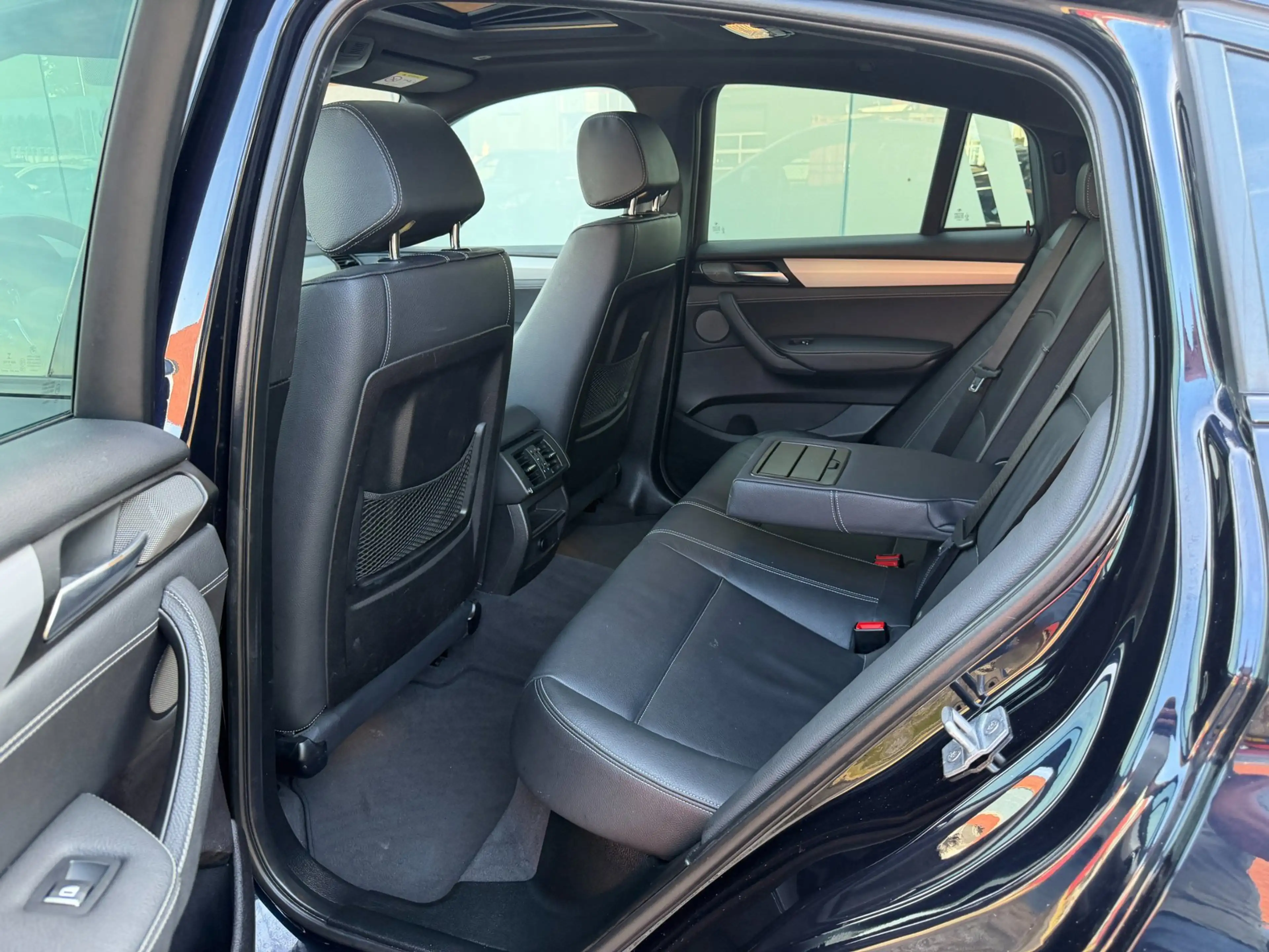 BMW X4 XDrive20i High Executive M Sport Edition, Trekhaak — photo 8