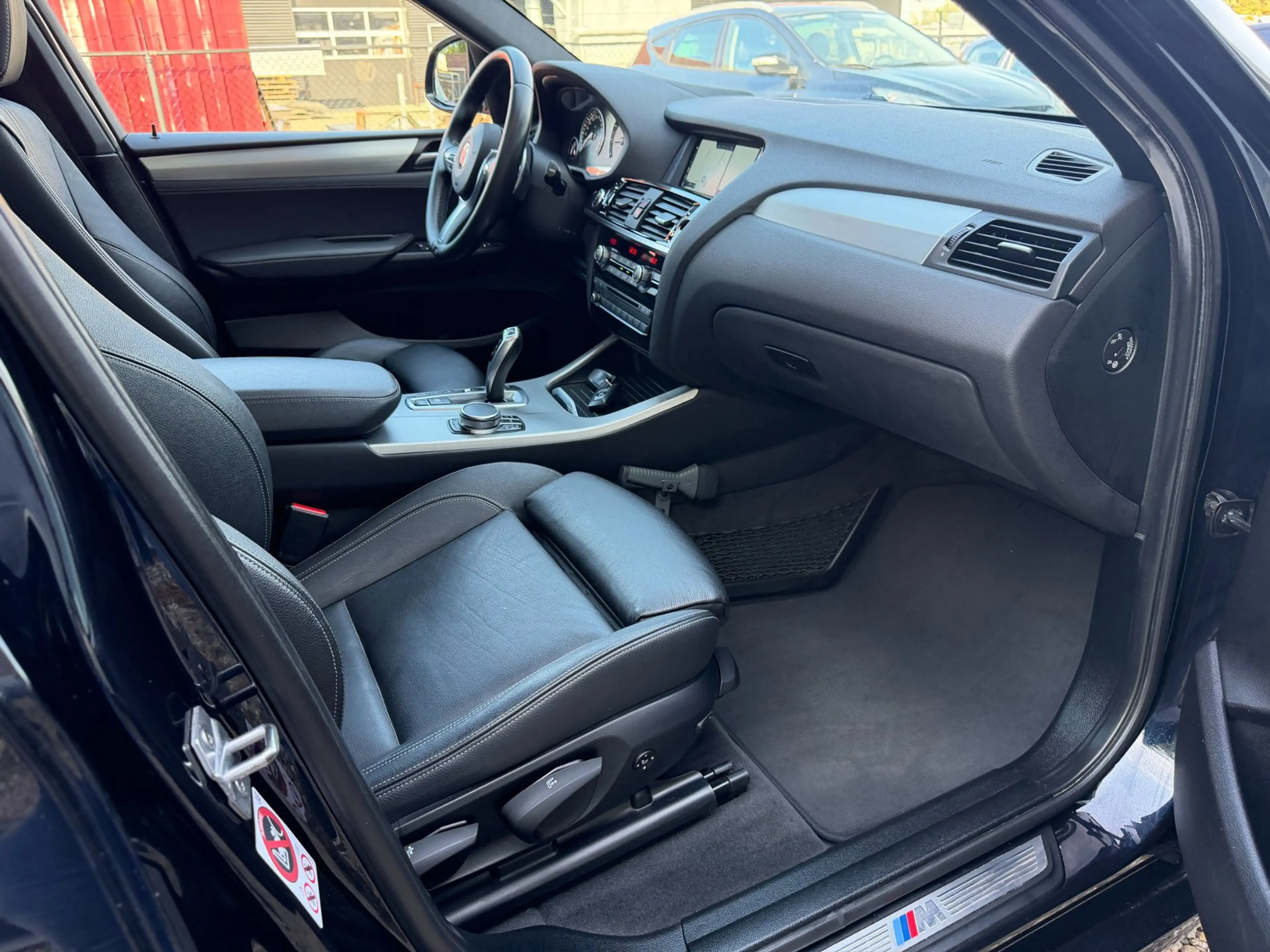 BMW X4 XDrive20i High Executive M Sport Edition, Trekhaak — photo 7
