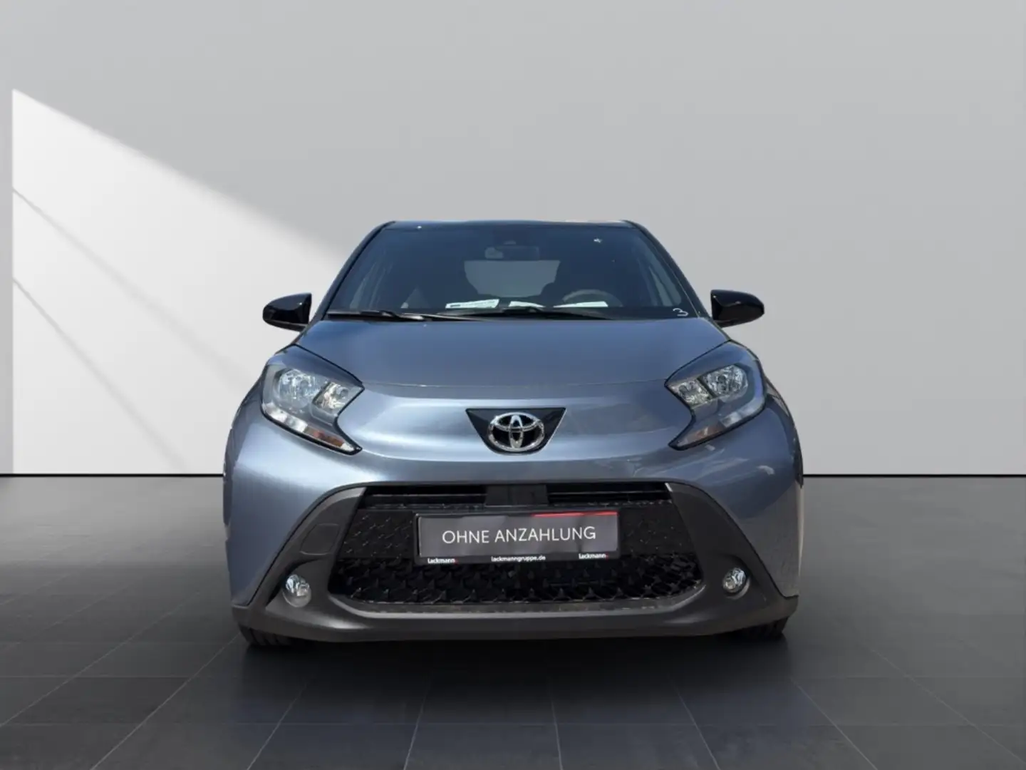 Toyota Aygo X 1.0 Teamplayer*Kamera*CarPlay*Sitzh.* Grau - 2