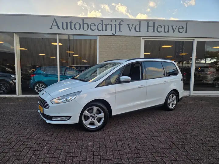 Ford Galaxy 1.5 Titanium *Gereviseerde motor*Nieuwe Distributi