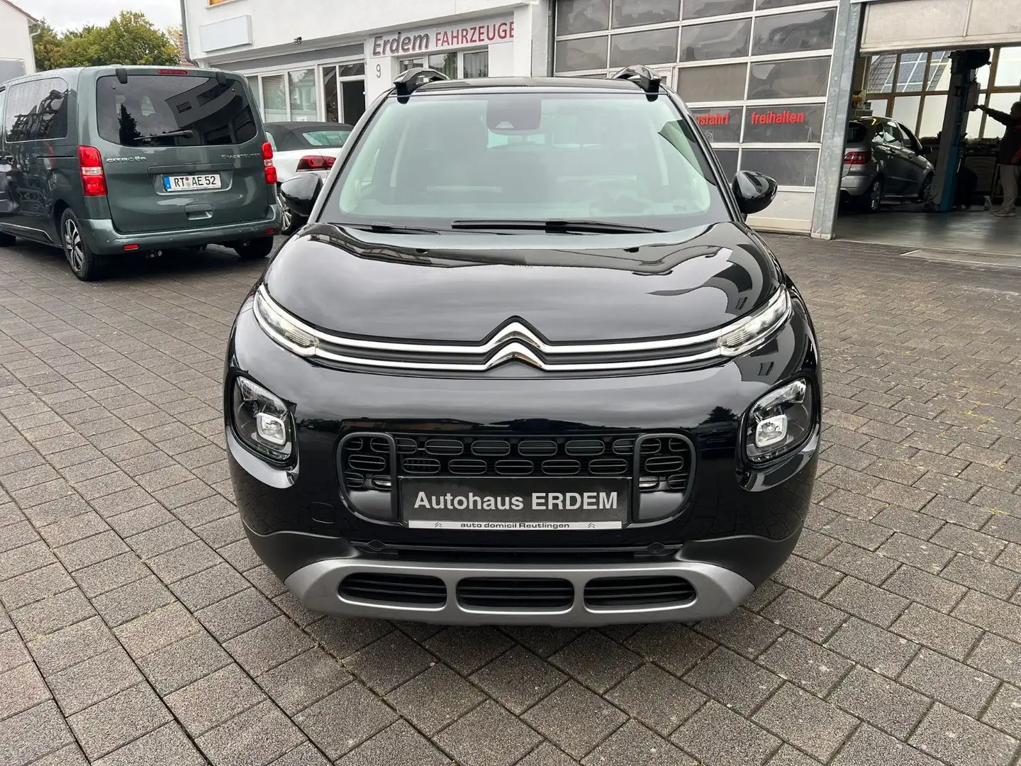 Citroen C3 Aircross Shine Schwarz - 1
