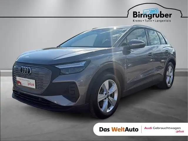 Audi Q4 e-tron Audi Q4 45 e-tron