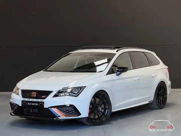 SEAT León ST 2.0 TSI S&S Cupra 4Drive DSG (2016-) 2018