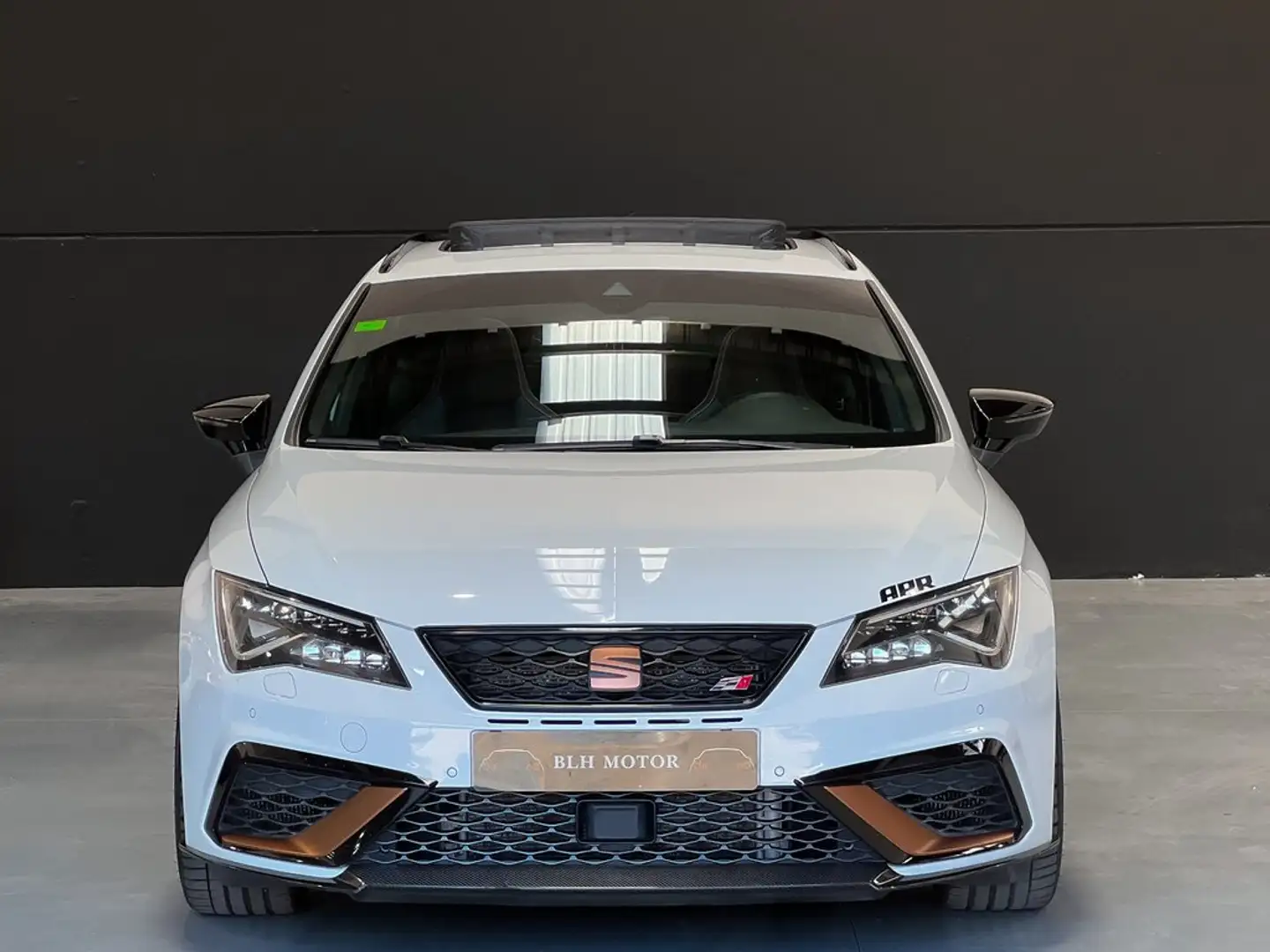 SEAT Leon ST 2.0 TSI S&S Cupra 4Drive DSG 300 Blanco - 2