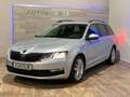 Skoda Octavia Combi Clever 2,0TDI+AHK+LED+KAM+ACC+NAVI Silber - thumbnail 4