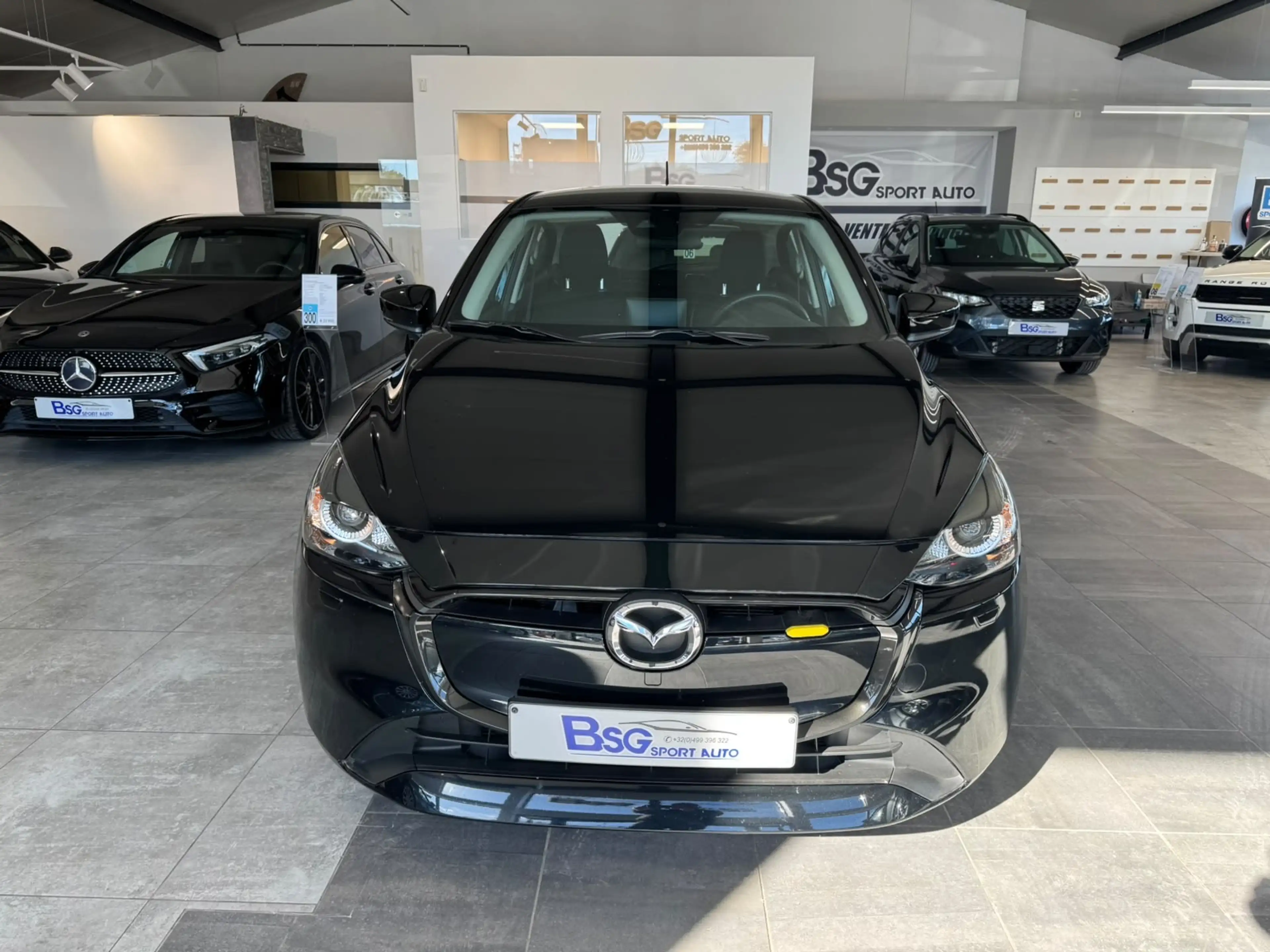 Mazda 2 2 1.5i Skyactiv-G Centre-Line*CLIM*XENON*RADAR*CRUISE*CARPLA*EURO 6d — photo 2