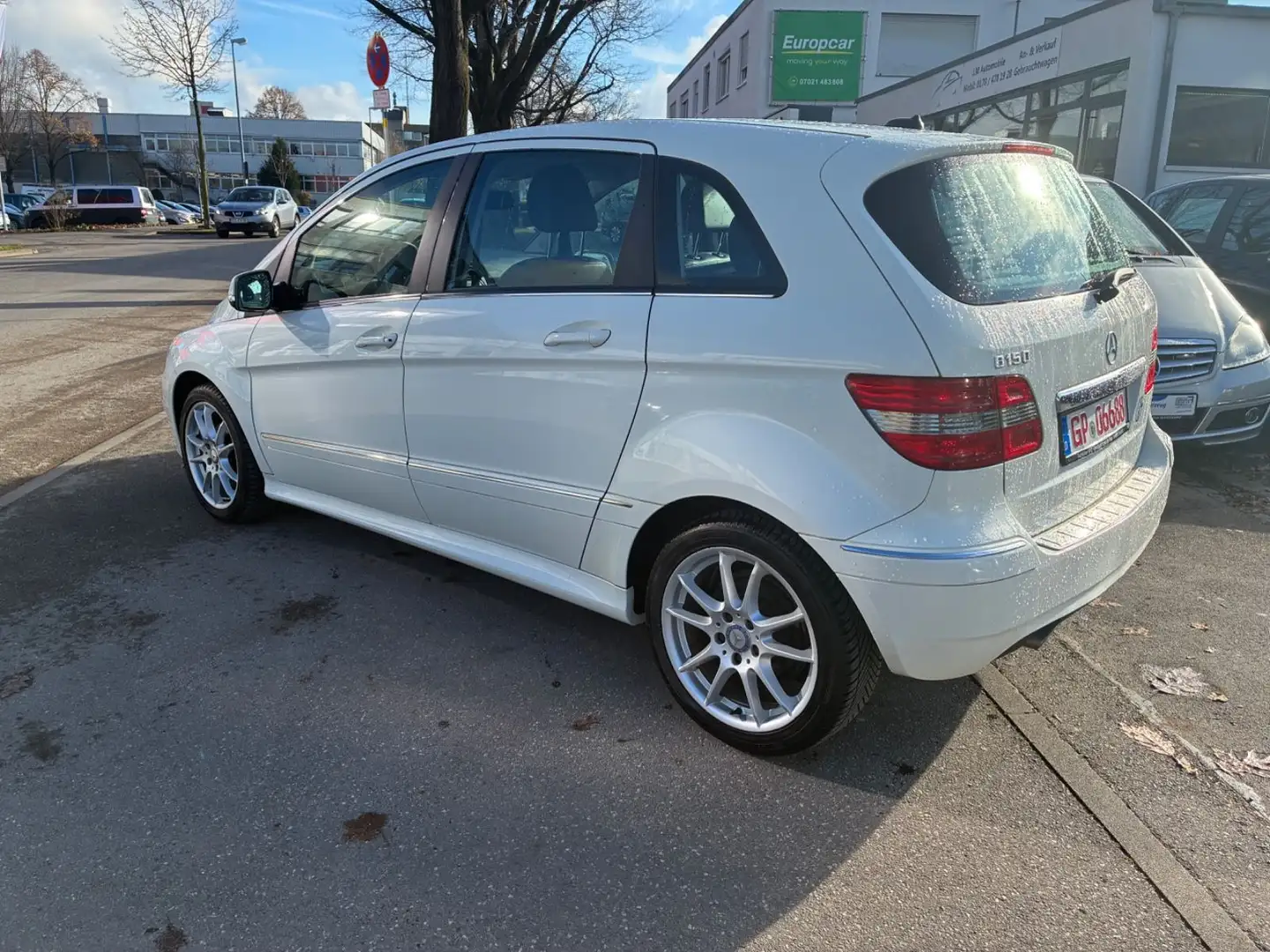 Mercedes-Benz B 150 B -Klasse B 150 Sport Paket Weiß - 2