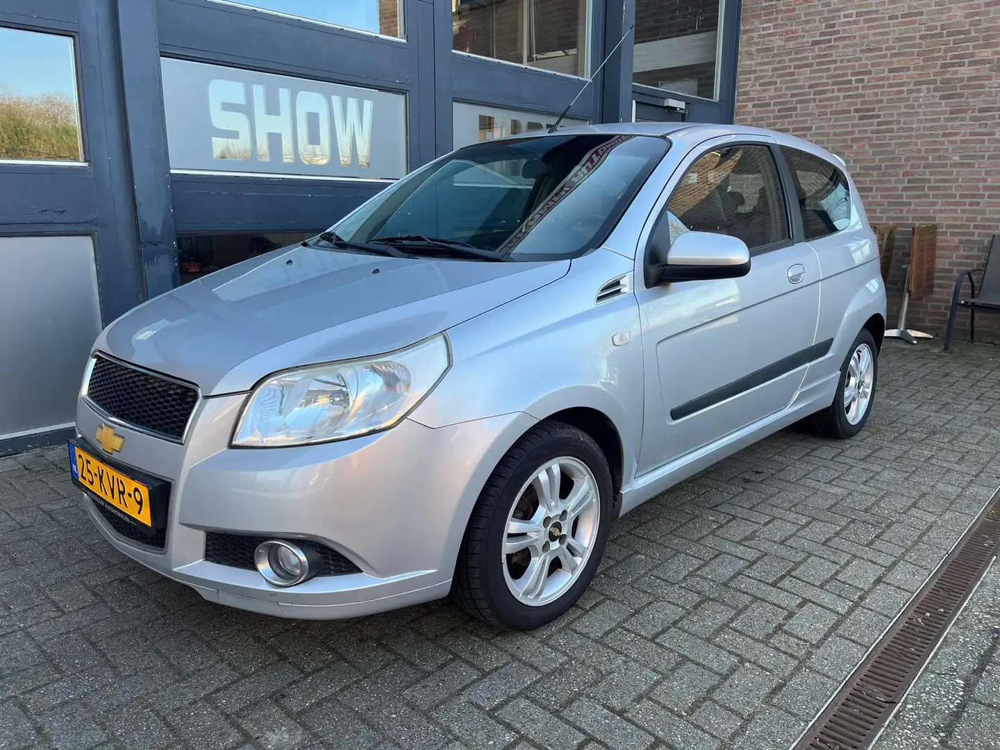 Chevrolet Aveo 1.2 16V LS Gris - 1