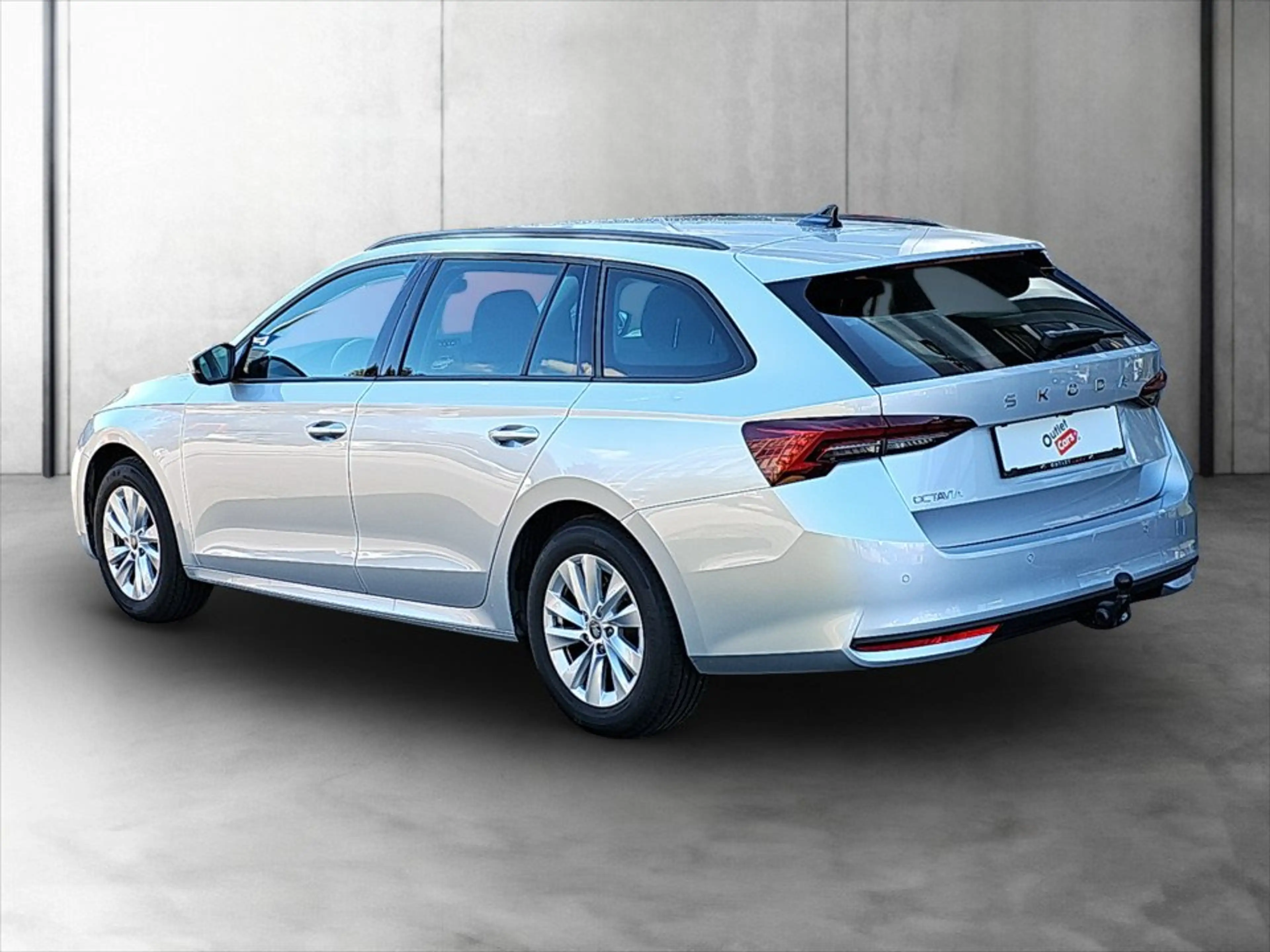 Skoda Octavia Combi 1.5 TSI Selection AHK+LED+NAVI+RFK — photo 6