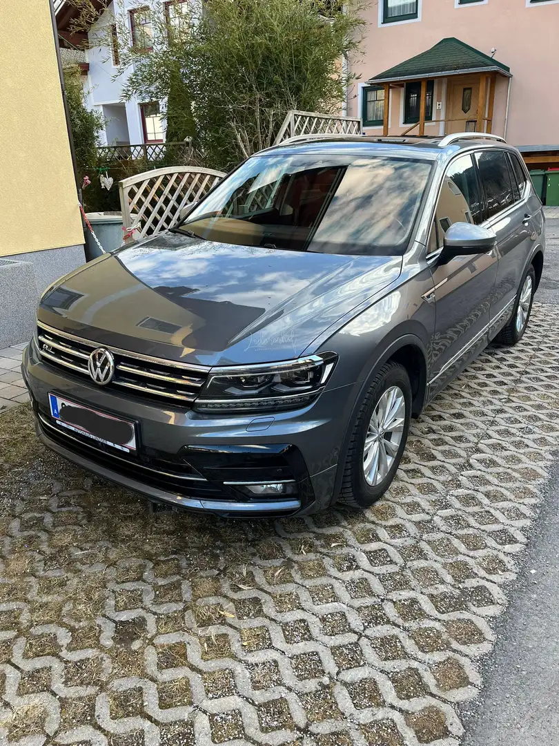 Volkswagen Tiguan Allspace Tiguan 2,0 TDI SCR 4Motion Allspace Highline DSG Grau - 2