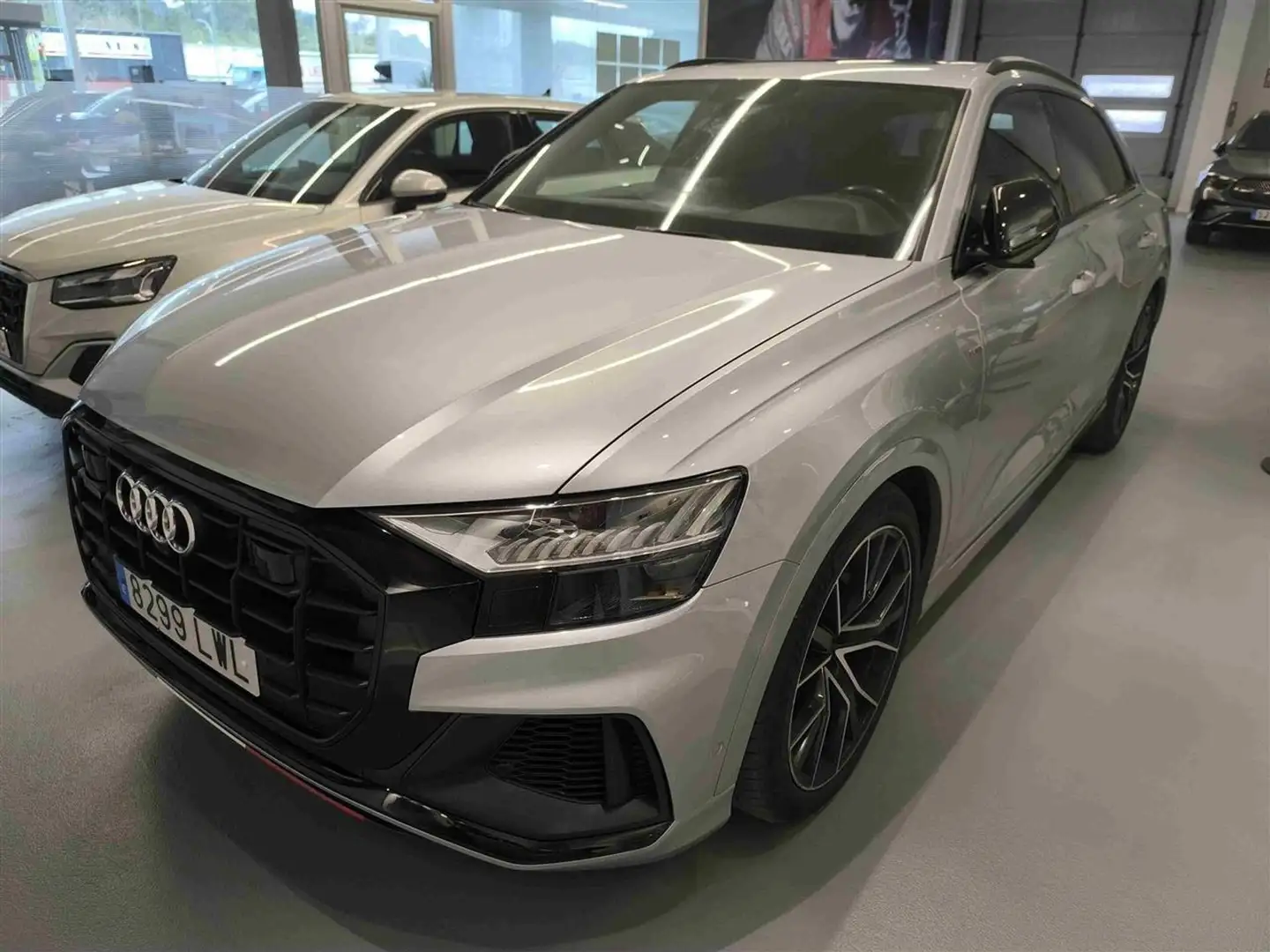 Audi Q8 Q8 50 TDI Black line quattro tiptronic Black line Gris - 1
