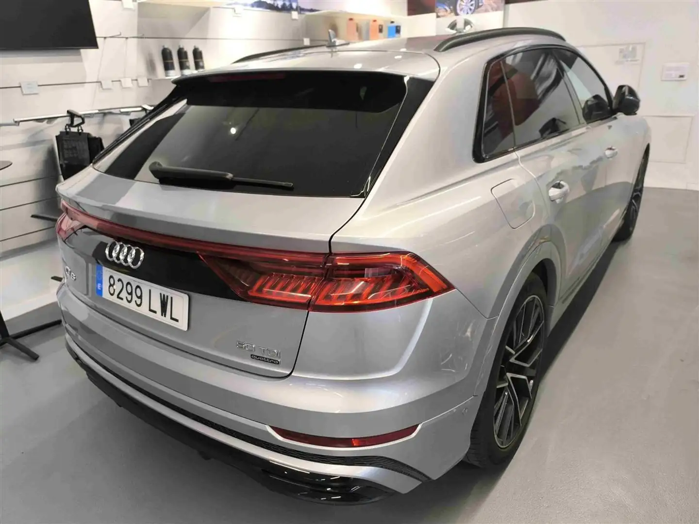 Audi Q8 Q8 50 TDI Black line quattro tiptronic Black line Gris - 2