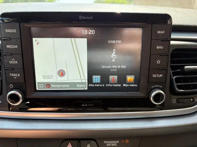 Kia Rio view 5