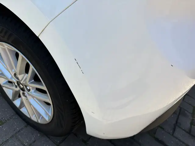 Kia Rio view 13