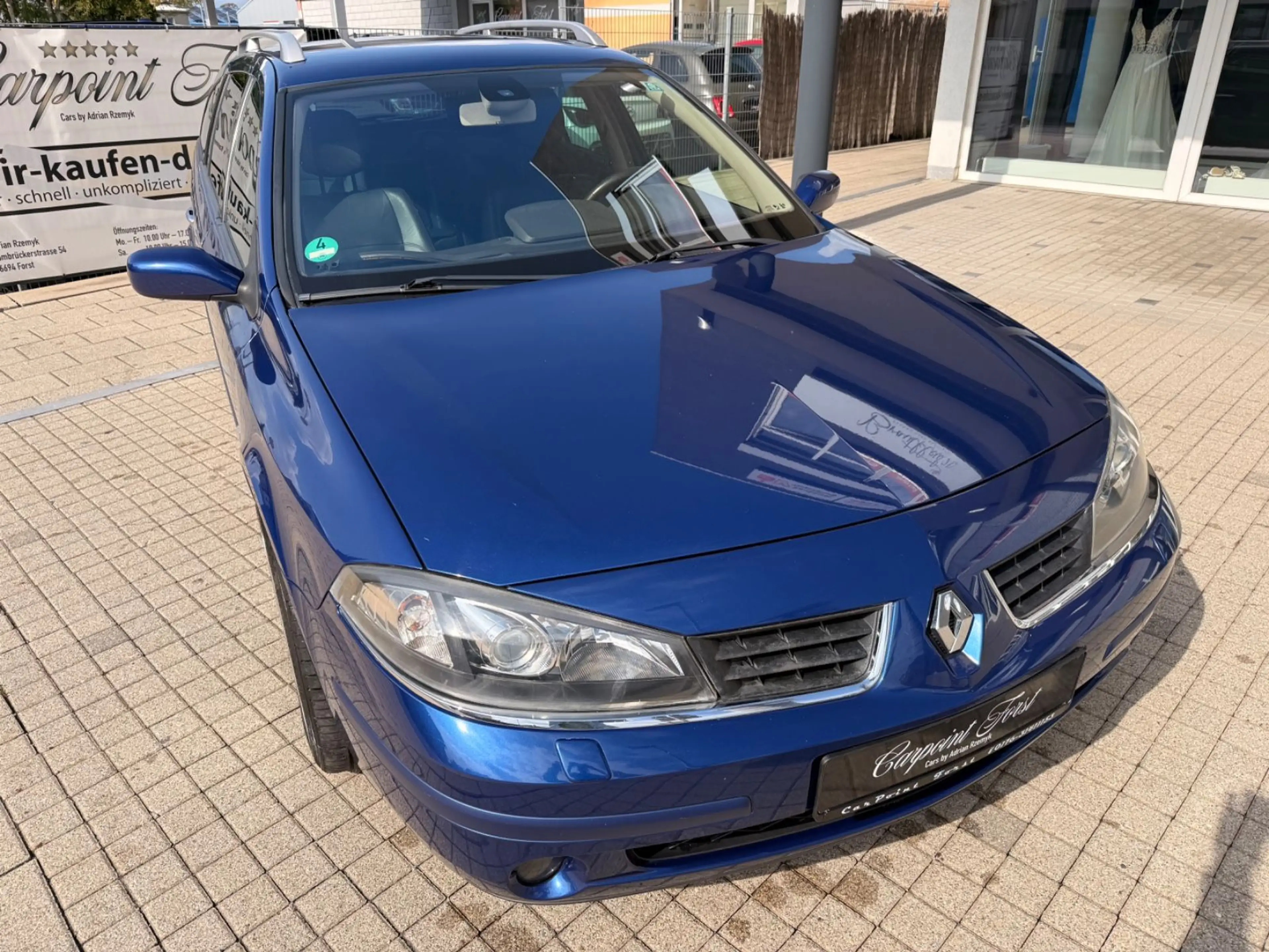 Renault Laguna II Grandtour GT, 2.Hand,AHK,NAVI,ALU,uvm. — photo 3