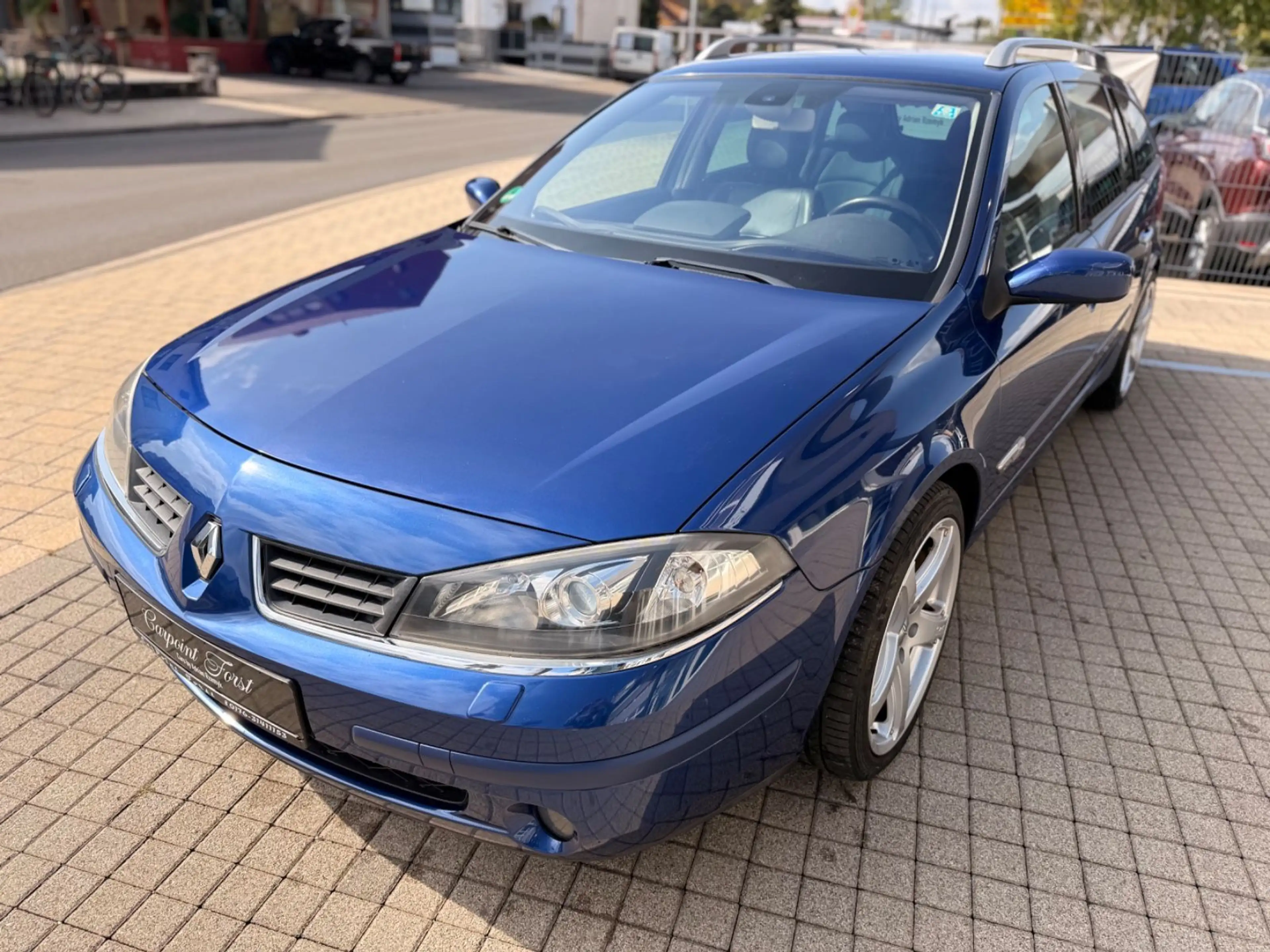 Renault Laguna II Grandtour GT, 2.Hand,AHK,NAVI,ALU,uvm. — photo 6