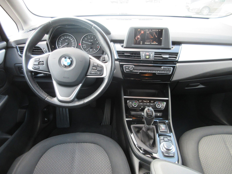 BMW 218 i Active Tourer Advantage **2.HAND** — photo 12