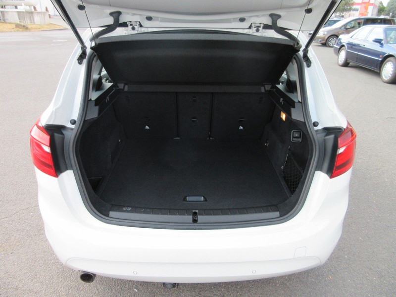 BMW 218 i Active Tourer Advantage **2.HAND** — photo 11