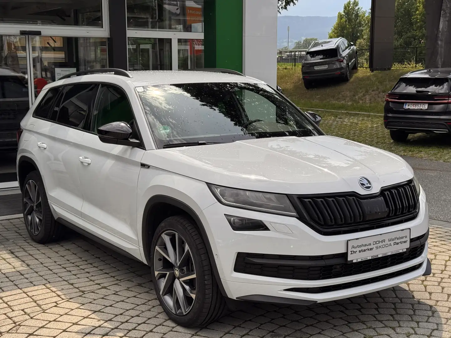 Skoda Kodiaq Sportline 4x4 Weiß - 2