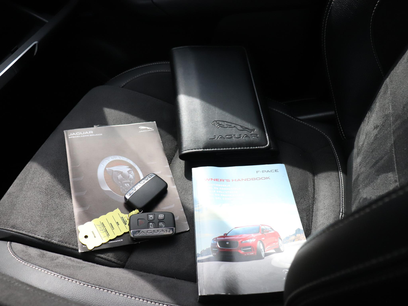 Jaguar F-Pace 3.0 S AWD 30d | MEMORY | PANO-DAK | MERIDIAN | ALC — photo 29