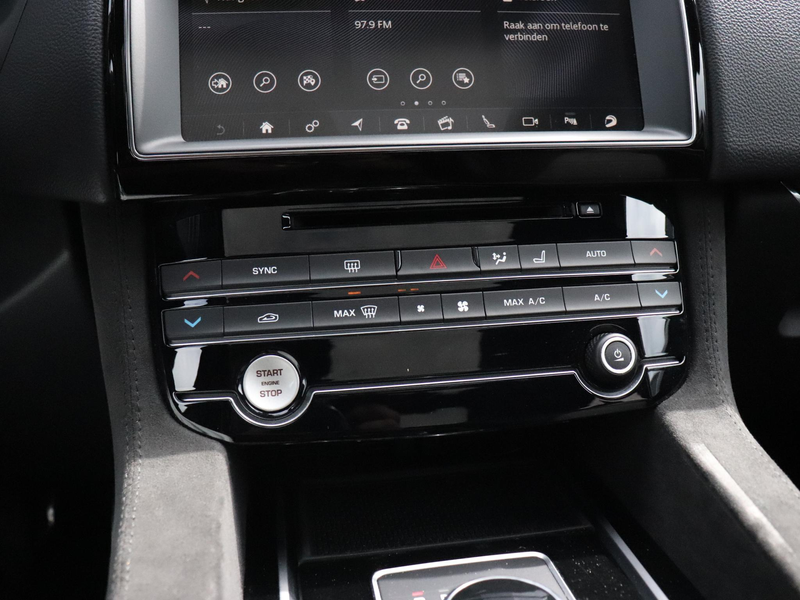 Jaguar F-Pace 3.0 S AWD 30d | MEMORY | PANO-DAK | MERIDIAN | ALC — photo 28