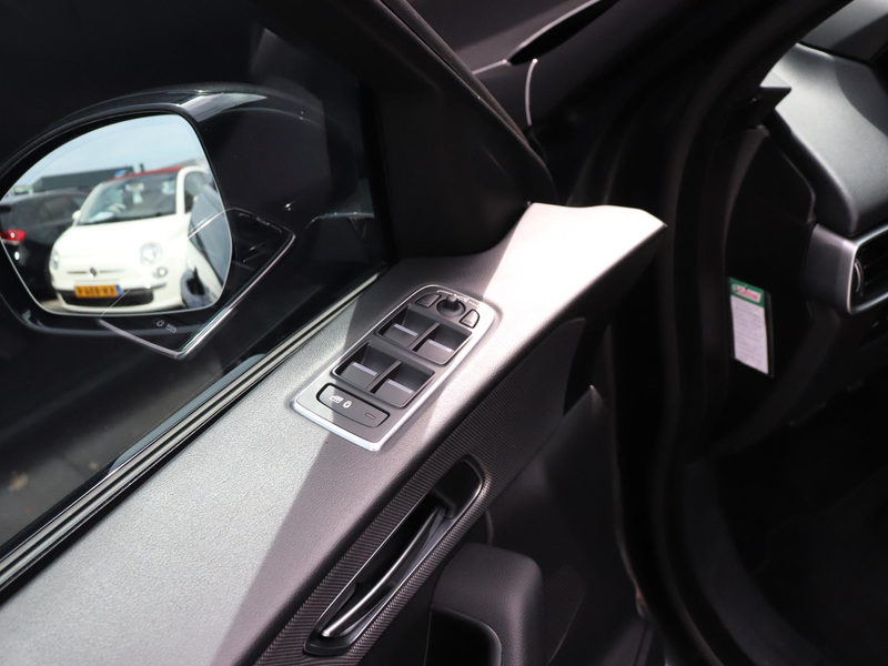 Jaguar F-Pace 3.0 S AWD 30d | MEMORY | PANO-DAK | MERIDIAN | ALC — photo 20