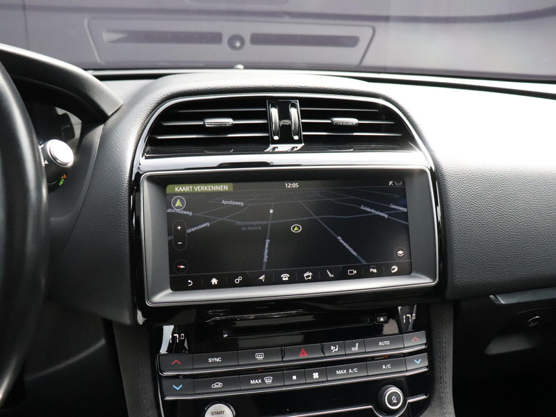 Jaguar F-Pace 3.0 S AWD 30d | MEMORY | PANO-DAK | MERIDIAN | ALC — photo 6