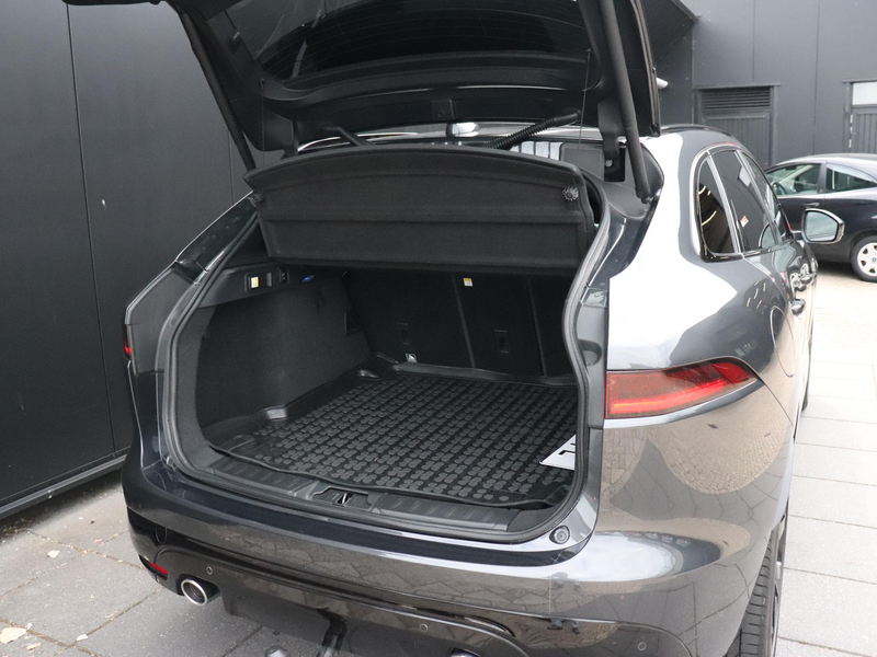 Jaguar F-Pace 3.0 S AWD 30d | MEMORY | PANO-DAK | MERIDIAN | ALC — photo 17