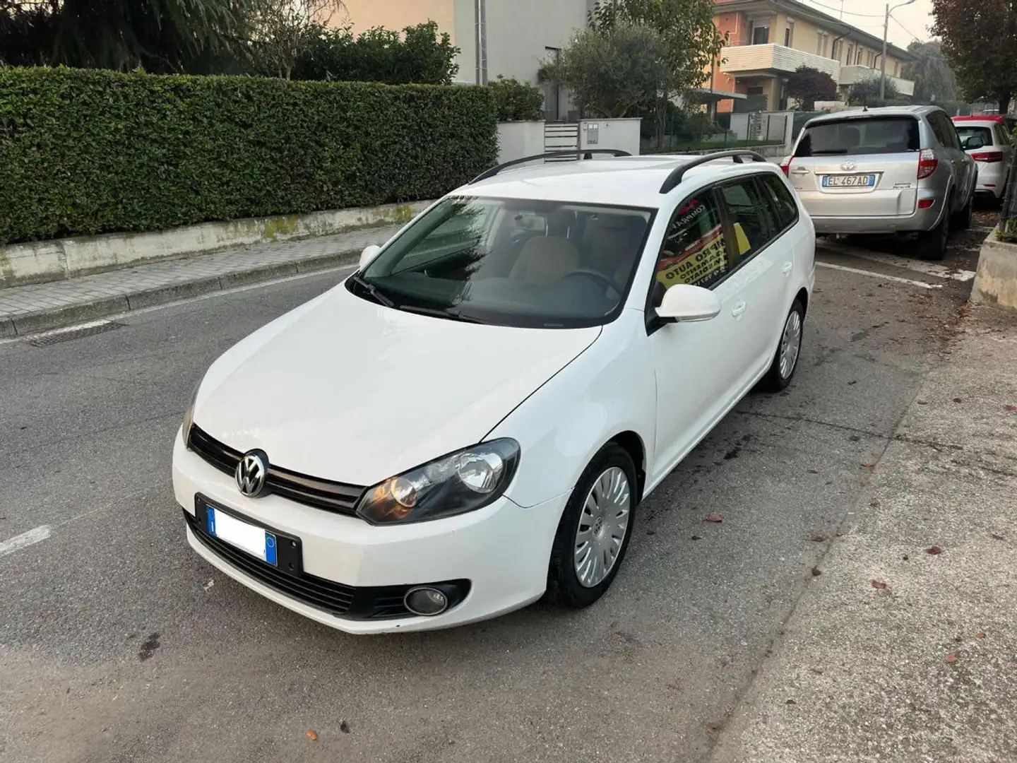 Volkswagen Golf Var. 1.2 TSI Comfortline Blanc - 2