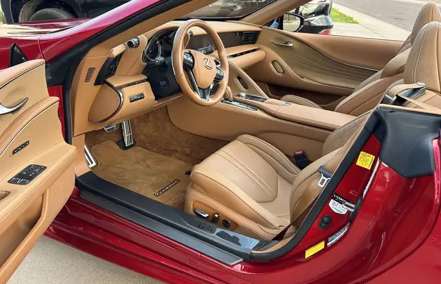 Lexus LC 2022 — photo 7